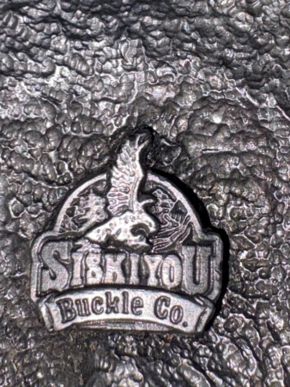 Cast Pewter Belt Buckle of "Mare and Foal" (A-5) by Siskiyou Co. 1991 USA - Picture 4 of 5
